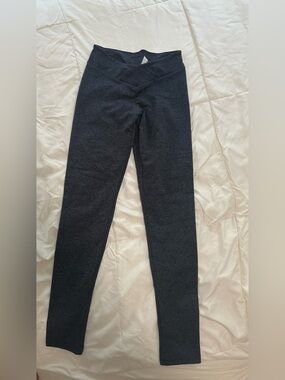 LIKE NEW Celestial Bodiez Charcoal Crossover Waist Leggings